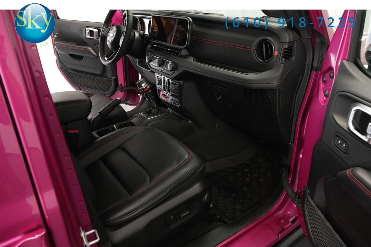 2024 Jeep Wrangler 4 Door 4WD Rubicon X 6-Speed Manual West Chester PA