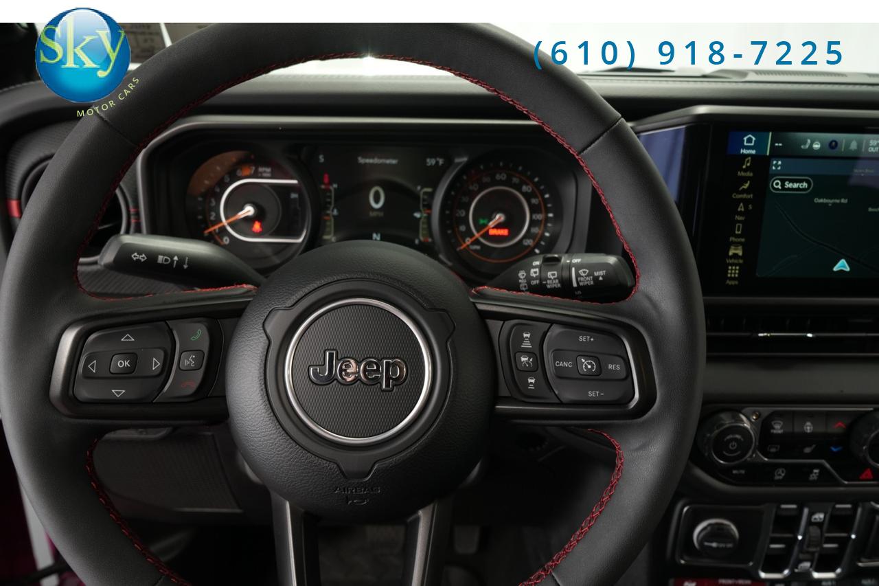 2024 Jeep Wrangler 4 Door 4WD Rubicon X 6-Speed Manual West Chester PA