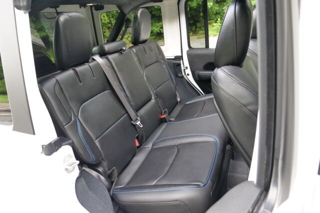 2024 Jeep Wrangler 4XE High Altitude 4x4 / Sky One Power Top / Heated Seats! High Point NC