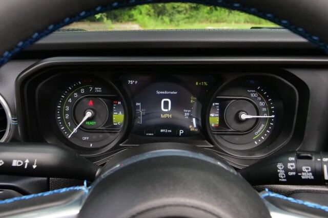 2024 Jeep Wrangler 4XE High Altitude 4x4 / Sky One Power Top / Heated Seats! High Point NC