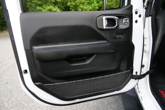 2024 Jeep Wrangler 4XE High Altitude 4x4 / Sky One Power Top / Heated Seats! High Point NC