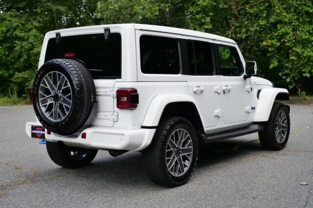 2024 Jeep Wrangler 4XE High Altitude 4x4 / Sky One Power Top / Heated Seats! High Point NC