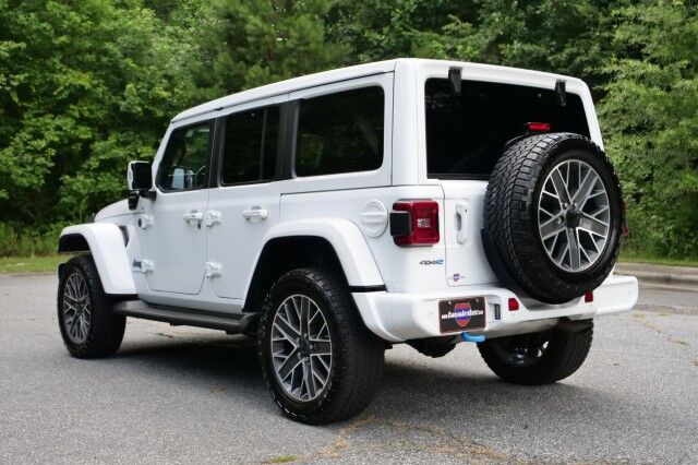 2024 Jeep Wrangler 4XE High Altitude 4x4 / Sky One Power Top / Heated Seats! High Point NC
