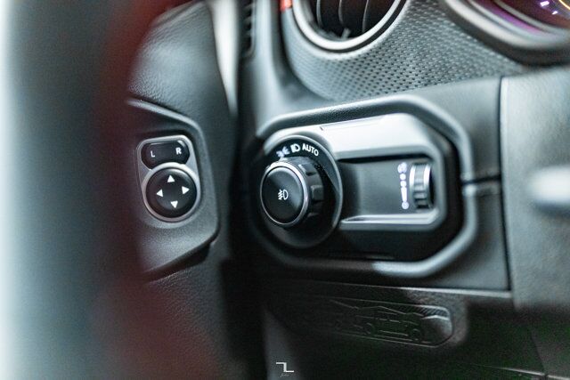 2024 Jeep Wrangler 4x4 Rubicon 392 Leather Nav BCam Red Deer AB