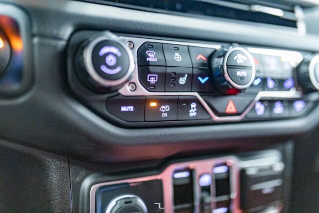 2024 Jeep Wrangler 4x4 Rubicon 392 Leather Nav BCam Red Deer AB