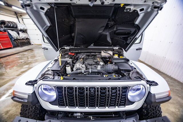 2024 Jeep Wrangler 4x4 Rubicon 392 Leather Nav BCam Red Deer AB