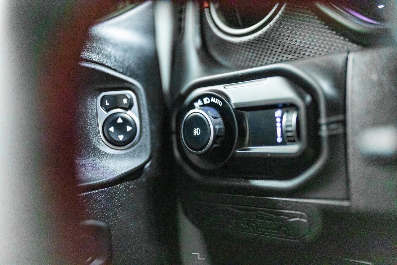 2024 Jeep Wrangler 4x4 Rubicon Leather Nav BCam Red Deer AB