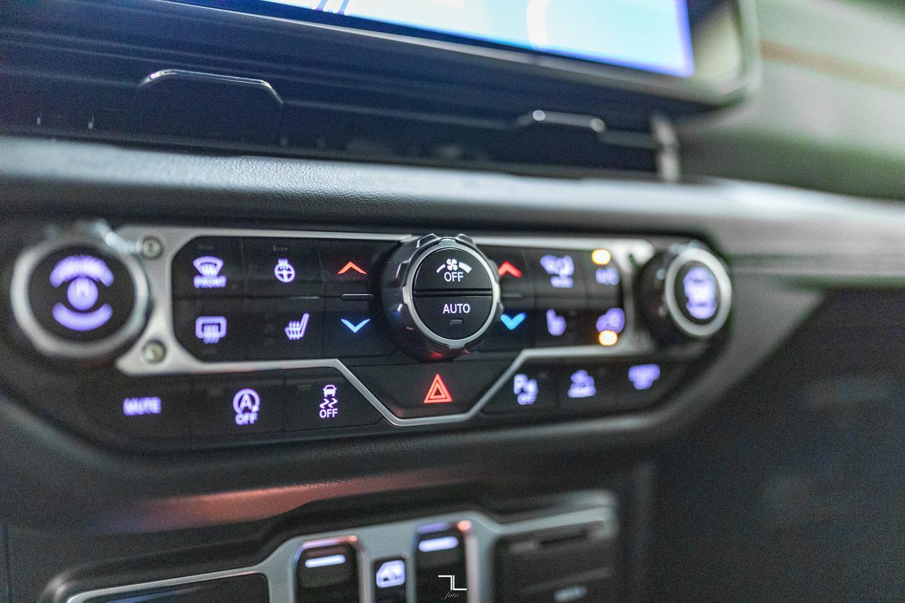 2024 Jeep Wrangler 4x4 Rubicon Leather Nav BCam Red Deer AB