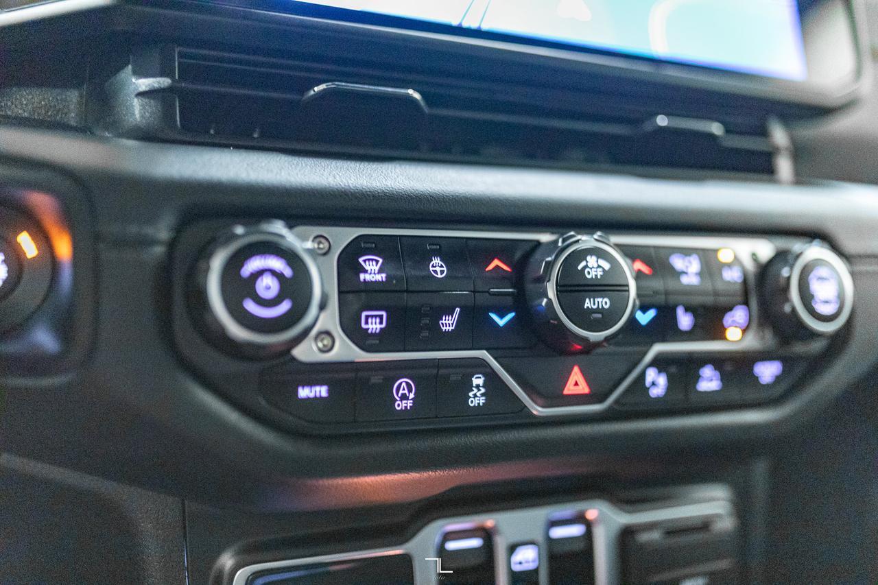 2024 Jeep Wrangler 4x4 Rubicon Leather Nav BCam Red Deer AB