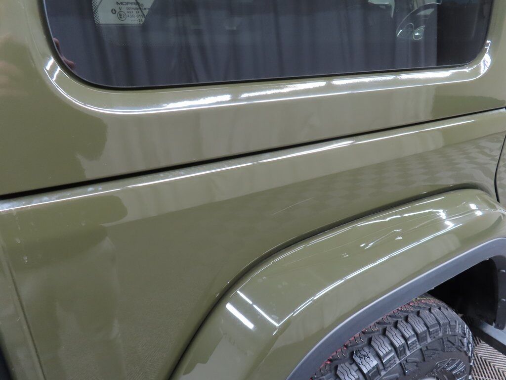 2024 Jeep Wrangler 4x4 Unlimited Sahara Fond du Lac WI