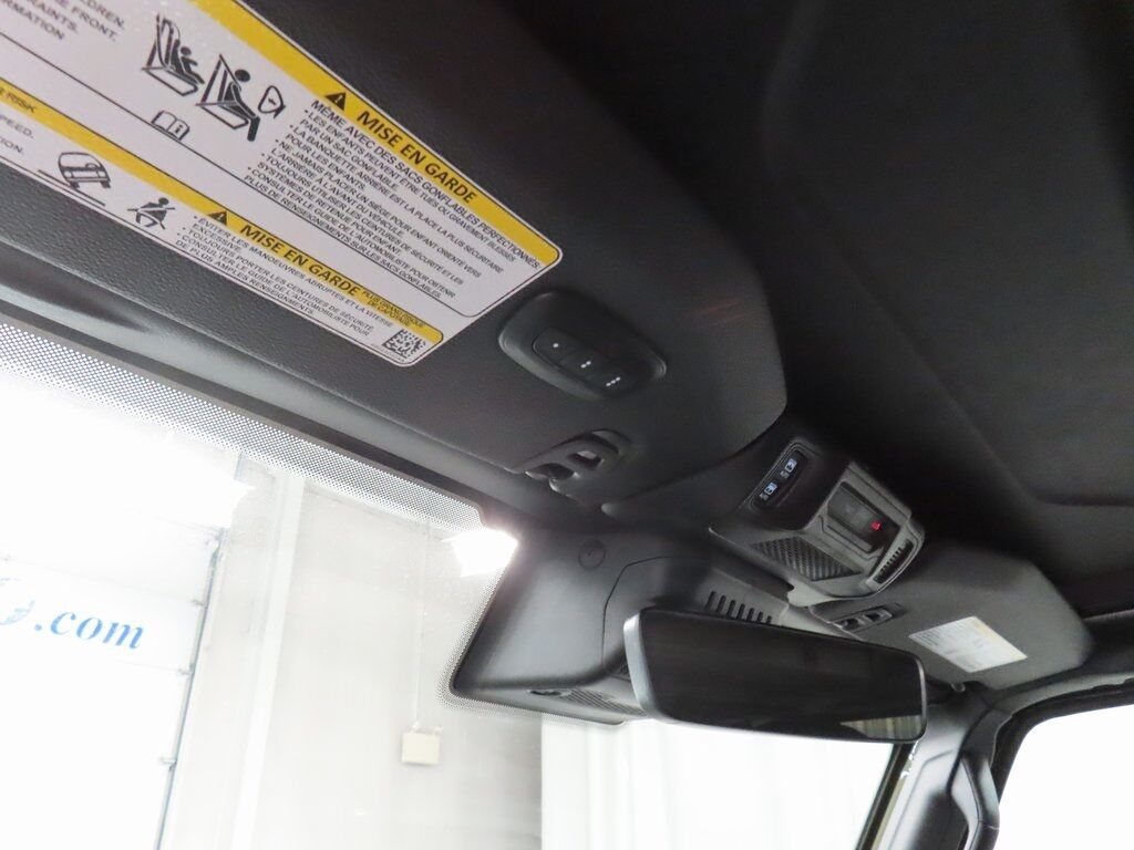 2024 Jeep Wrangler 4x4 Unlimited Sahara Fond du Lac WI