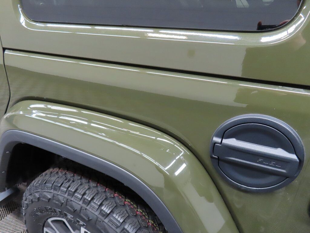 2024 Jeep Wrangler 4x4 Unlimited Sahara Fond du Lac WI