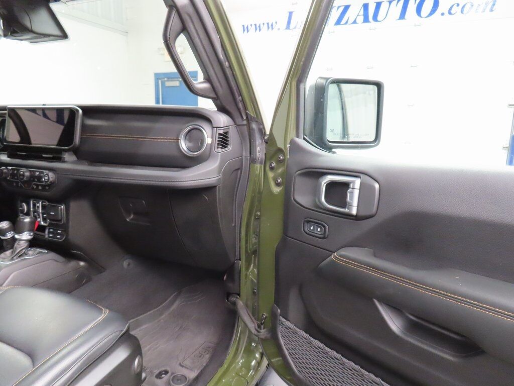 2024 Jeep Wrangler 4x4 Unlimited Sahara Fond du Lac WI