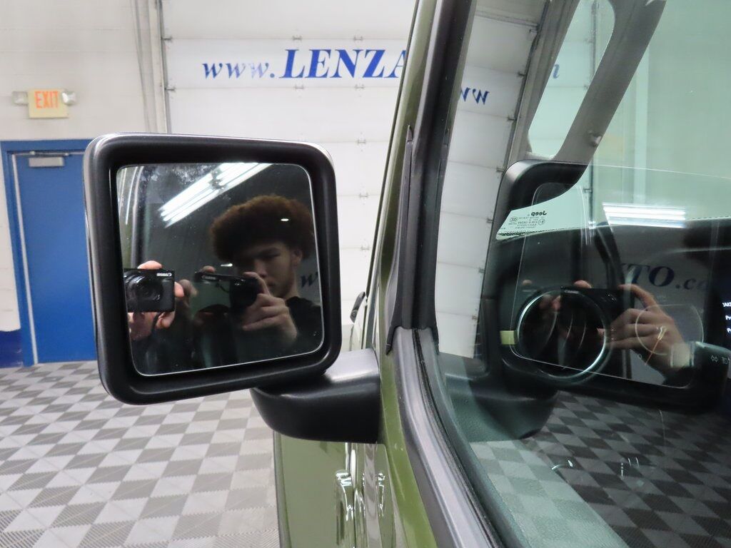 2024 Jeep Wrangler 4x4 Unlimited Sahara Fond du Lac WI