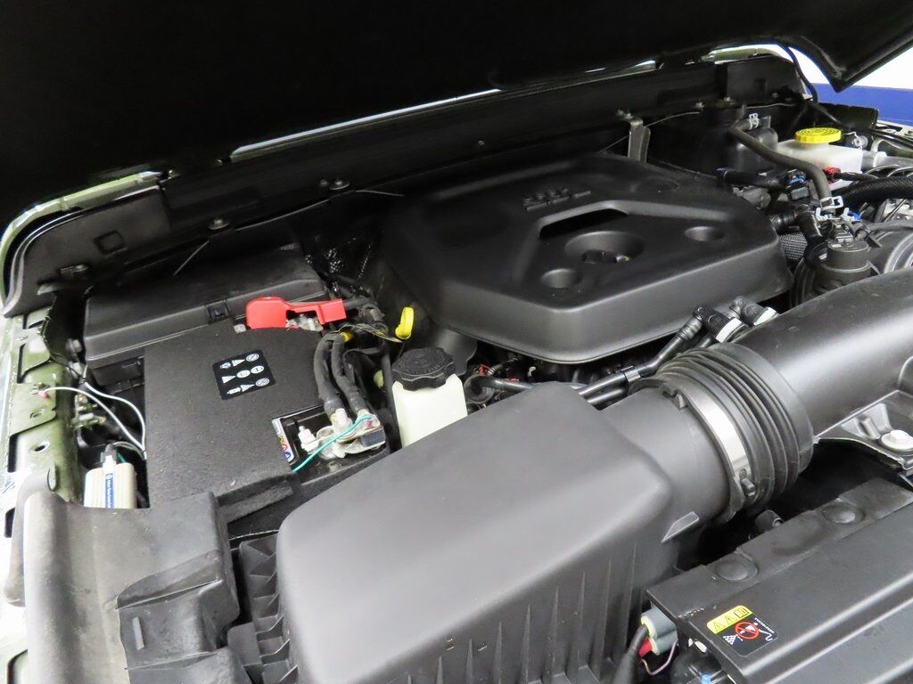 2024 Jeep Wrangler 4x4 Unlimited Sahara Fond du Lac WI