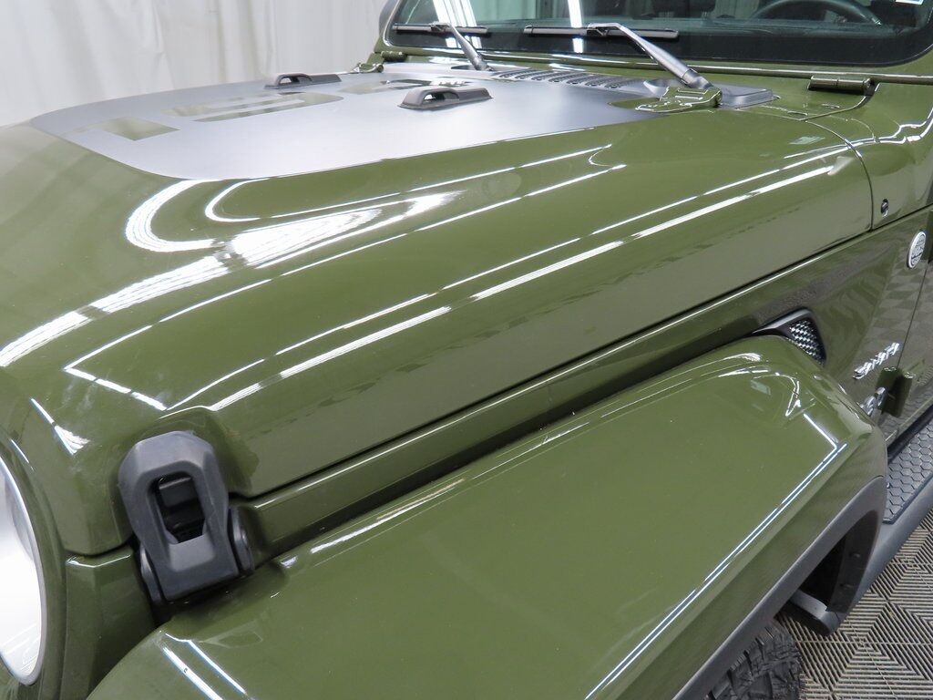 2024 Jeep Wrangler 4x4 Unlimited Sahara Fond du Lac WI