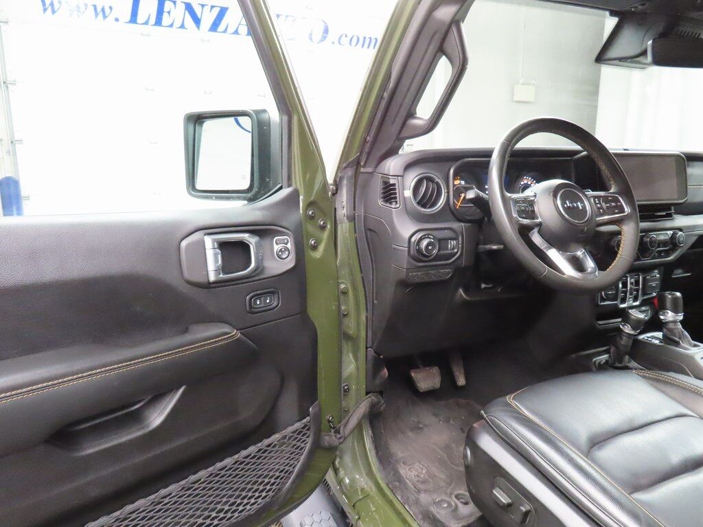 2024 Jeep Wrangler 4x4 Unlimited Sahara Fond du Lac WI