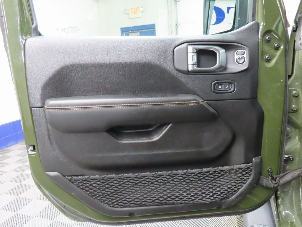 2024 Jeep Wrangler 4x4 Unlimited Sahara Fond du Lac WI