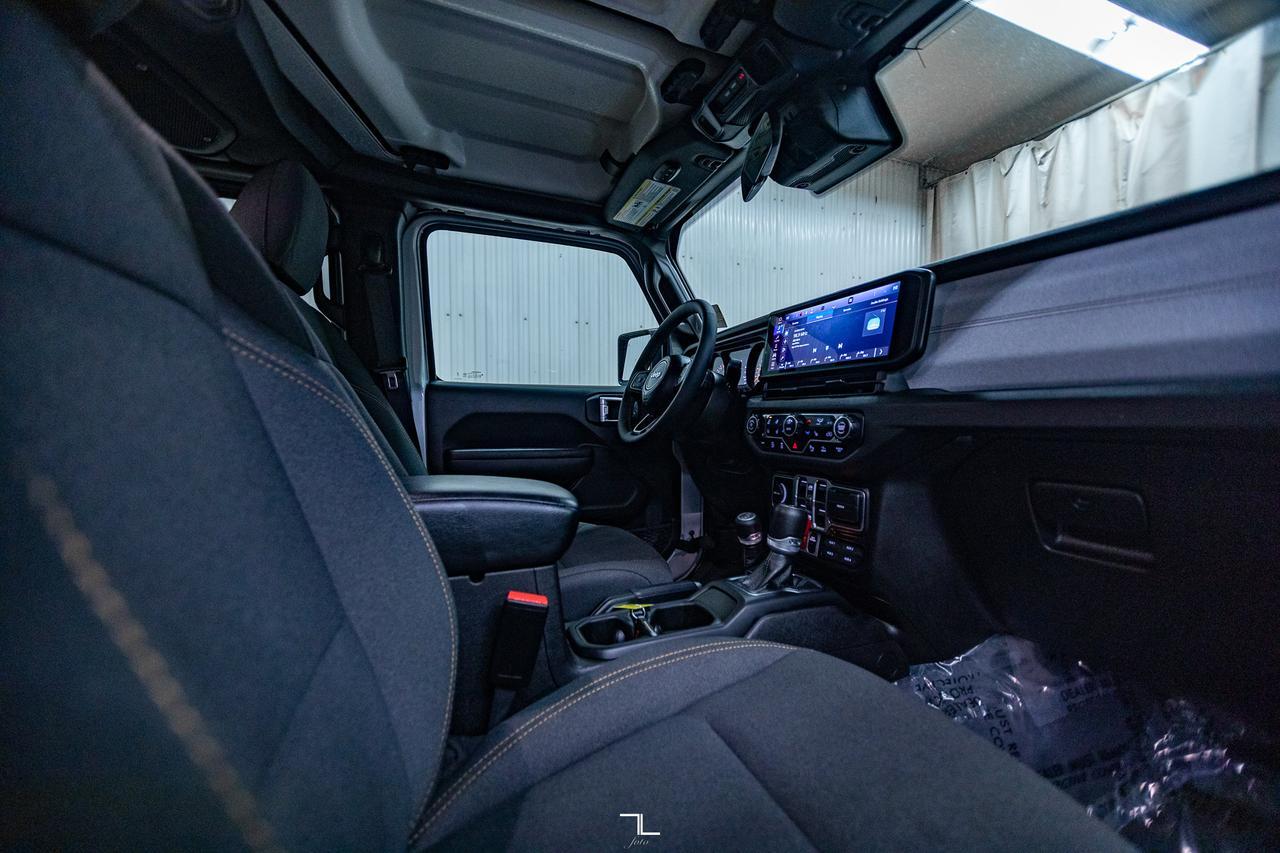 2024 Jeep Wrangler 4x4 Willys BCam Red Deer AB