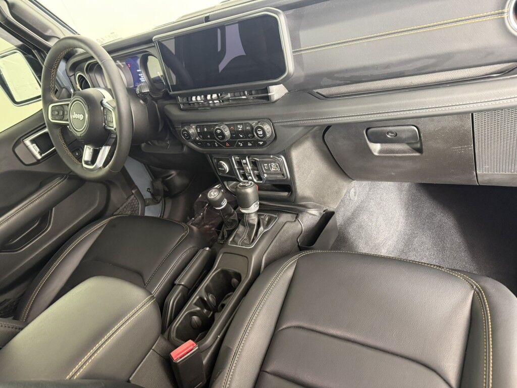 2024 Jeep Wrangler 4xe Sahara 4x4 w/Leather Maumee OH