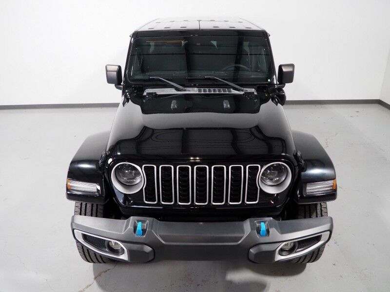2024 Jeep Wrangler 4xe Sahara *ADAPTIVE CRUISE, SAFETY ALERTS, BACKUP-CAMERA, COLOR TOUCHSCREEN, 3-PIECE HARD TOP, MCKINLEY LEATHER, HEATED SEATS/STEERING, REMOTE START, LED HEADLIGHTS, ANDROID & APPLE Round Rock TX