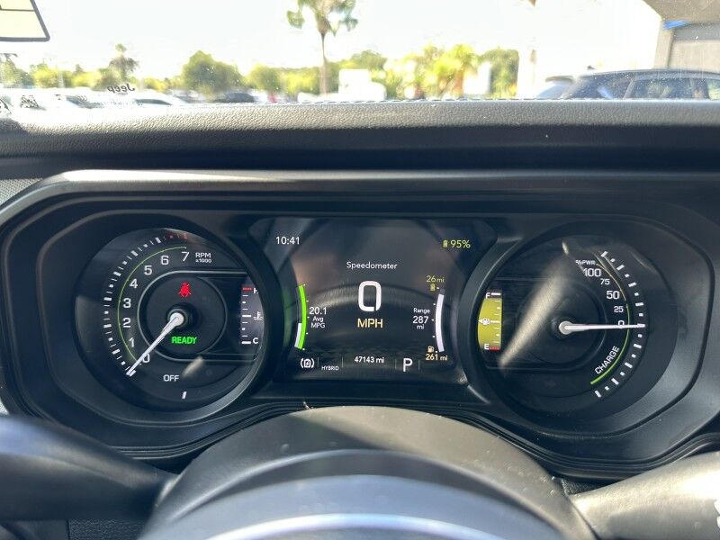 2024 Jeep Wrangler 4xe Sahara photo 29