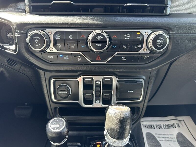 2024 Jeep Wrangler 4xe Sahara photo 27