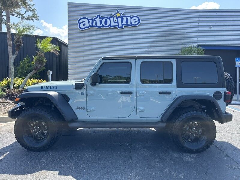 2024 Jeep Wrangler 4xe Willys