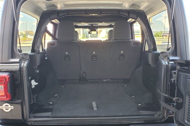 2024 Jeep Wrangler Rubicon  TX