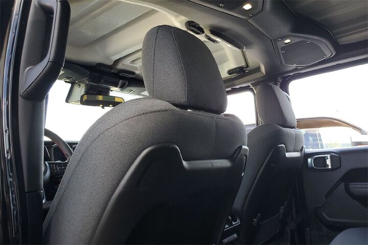 2024 Jeep Wrangler Rubicon  TX