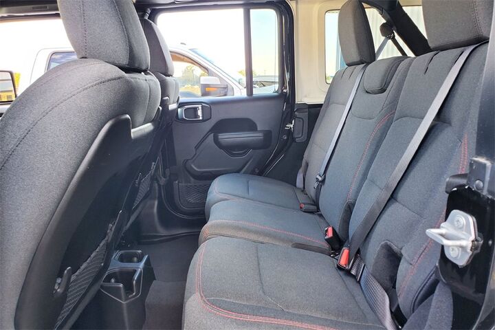 2024 Jeep Wrangler Rubicon  TX