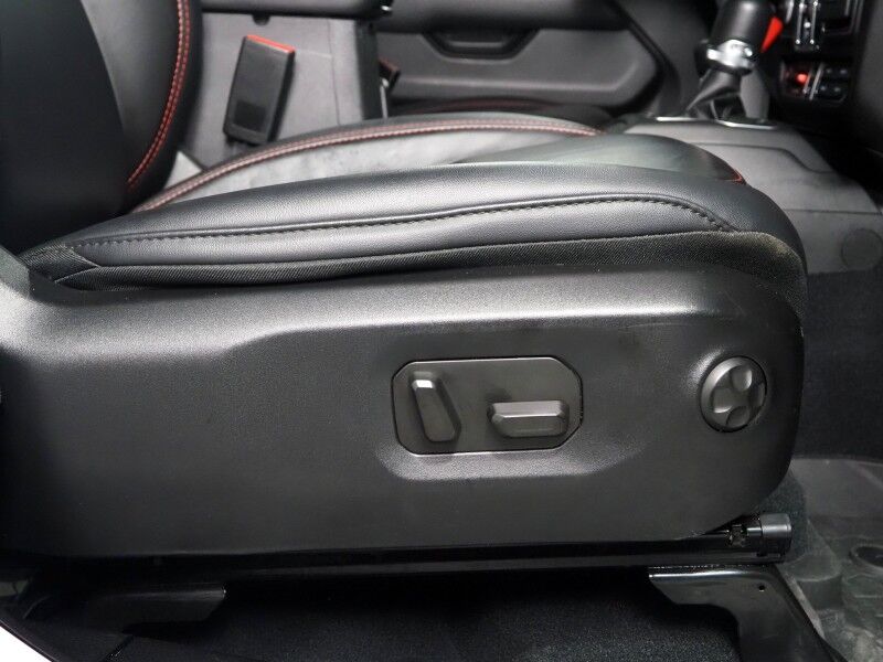 2024 Jeep Wrangler Rubicon 4WD *SKY ONE-TOUCH POWER-TOP, NAVIGATION, ADAPTIVE CRUISE, SAFETY ALERTS, BACKUP-CAMERA, COLOR TOUCHSCREEN, NAPPA LEATHER, HEATED SEATS/STEERING, REMOTE START, ALPINE AUDIO, ANDROID & APPLE Round Rock TX