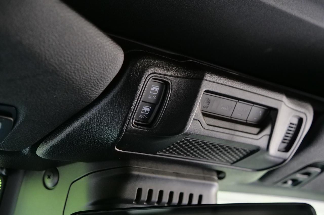 2024 Jeep Wrangler Rubicon 4X4 / Sky One Roof / Wheels & Tires Upgrade! Lincolnton NC