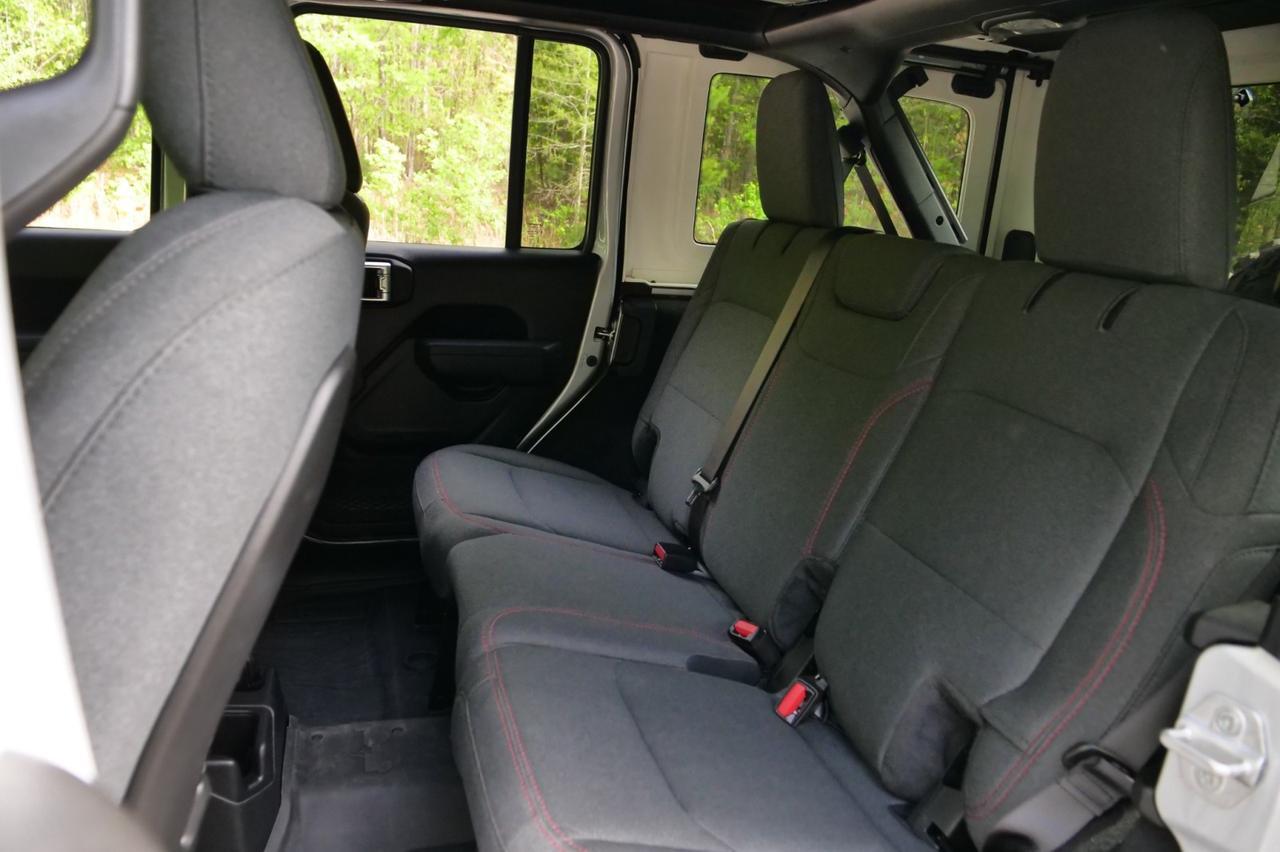 2024 Jeep Wrangler Rubicon 4X4 / Sky One Roof / Wheels & Tires Upgrade! Lincolnton NC