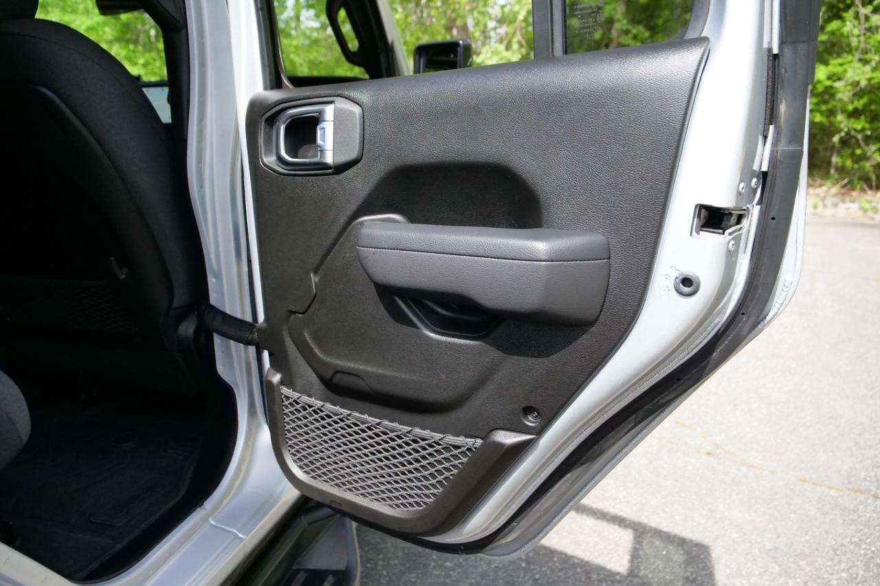 2024 Jeep Wrangler Rubicon 4X4 / Sky One Roof / Wheels & Tires Upgrade! Lincolnton NC