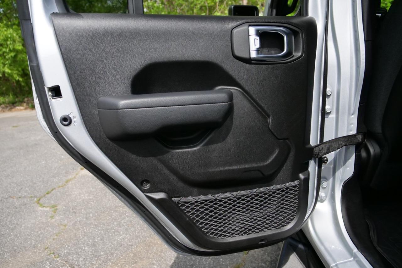 2024 Jeep Wrangler Rubicon 4X4 / Sky One Roof / Wheels & Tires Upgrade! Lincolnton NC