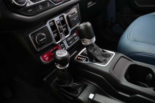 2024 Jeep Wrangler Rubicon 4X4 / Wheel & Tires Upgrade / Heated Seats! High Point NC