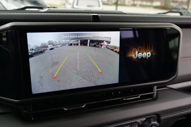 2024 Jeep Wrangler Rubicon 4X4 / Wheel & Tires Upgrade / Heated Seats! High Point NC