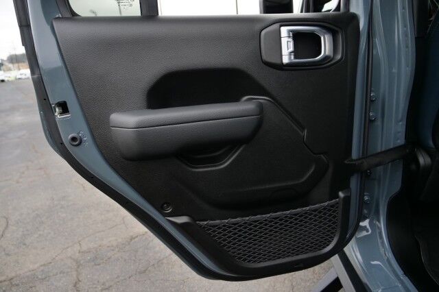 2024 Jeep Wrangler Rubicon 4X4 / Wheel & Tires Upgrade / Heated Seats! High Point NC