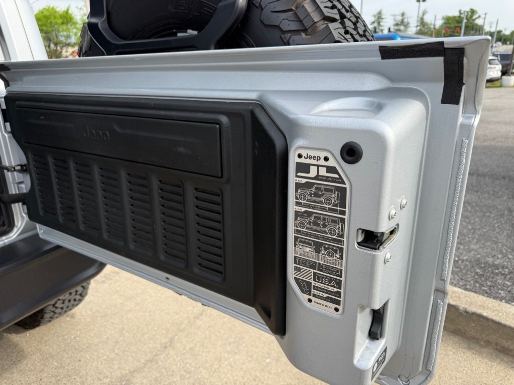 2024 Jeep Wrangler Rubicon Crestwood KY