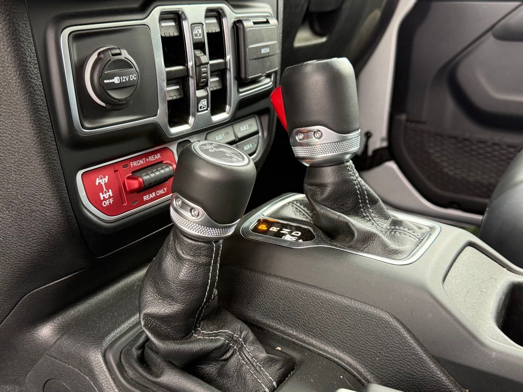 2024 Jeep Wrangler Rubicon Crestwood KY