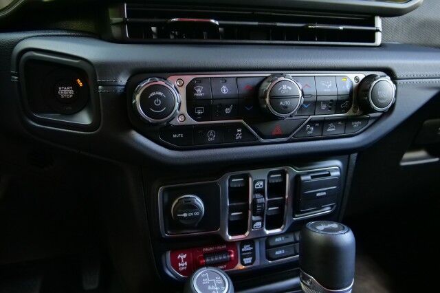 2024 Jeep Wrangler Rubicon X 4X4 / Nappa Leather / Sky One Roof! High Point NC