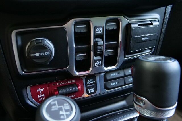 2024 Jeep Wrangler Rubicon X 4X4 / Nappa Leather / Sky One Roof! High Point NC