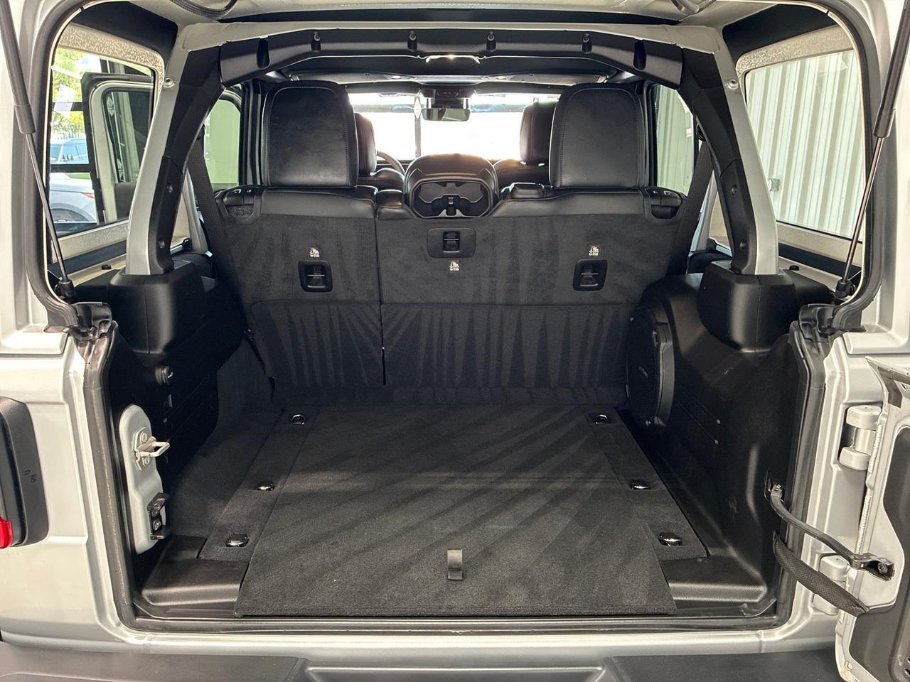 2024 Jeep Wrangler Rubicon X, Warn Winch, HD Rock Slider w/ Step, Automatic Houston TX