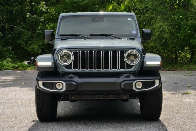 2024 Jeep Wrangler Sahara 4X4 / McKinley Leather / Heated Seats! High Point NC