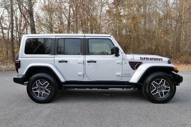 2024 Jeep Wrangler Sahara 4X4 / McKinley Leather / Tech Group! High Point NC