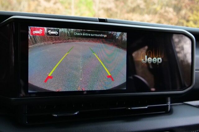 2024 Jeep Wrangler Sahara 4X4 / McKinley Leather / Tech Group! High Point NC