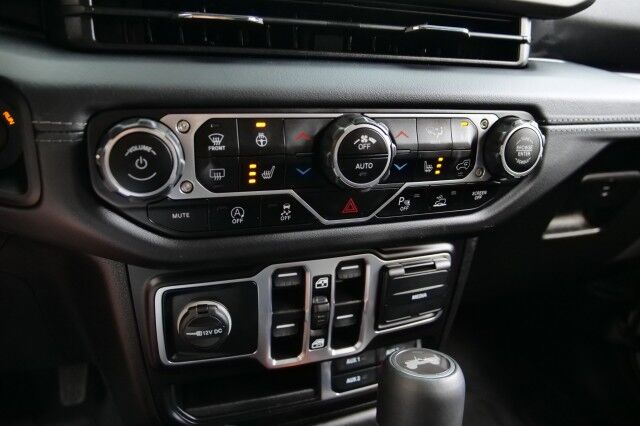 2024 Jeep Wrangler Sahara 4X4 / McKinley Leather / Tech Group! High Point NC