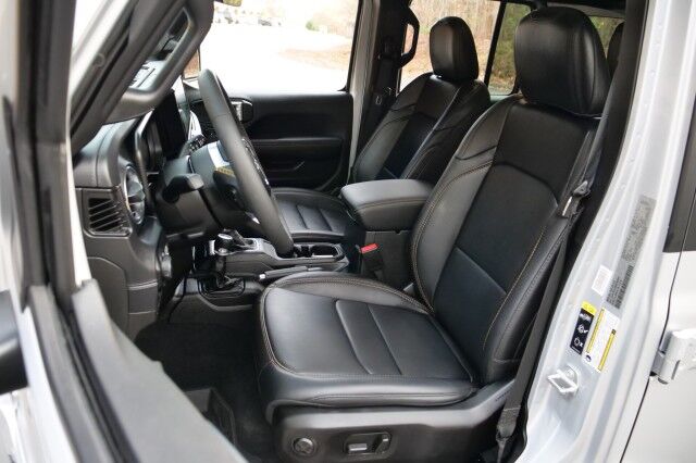 2024 Jeep Wrangler Sahara 4X4 / McKinley Leather / Tech Group! High Point NC