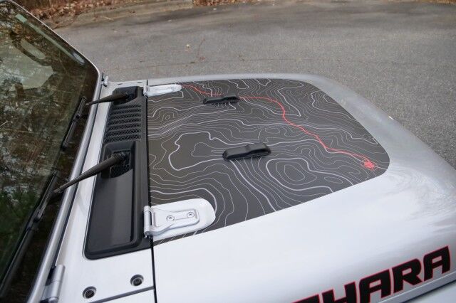 2024 Jeep Wrangler Sahara 4X4 / McKinley Leather / Tech Group! High Point NC